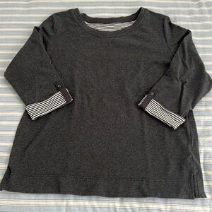 KAREN SCOTT SPORT SWEATSHIRT. 3/4 sleeves. L. ptp 23”. length 26”. Charcoal Gray